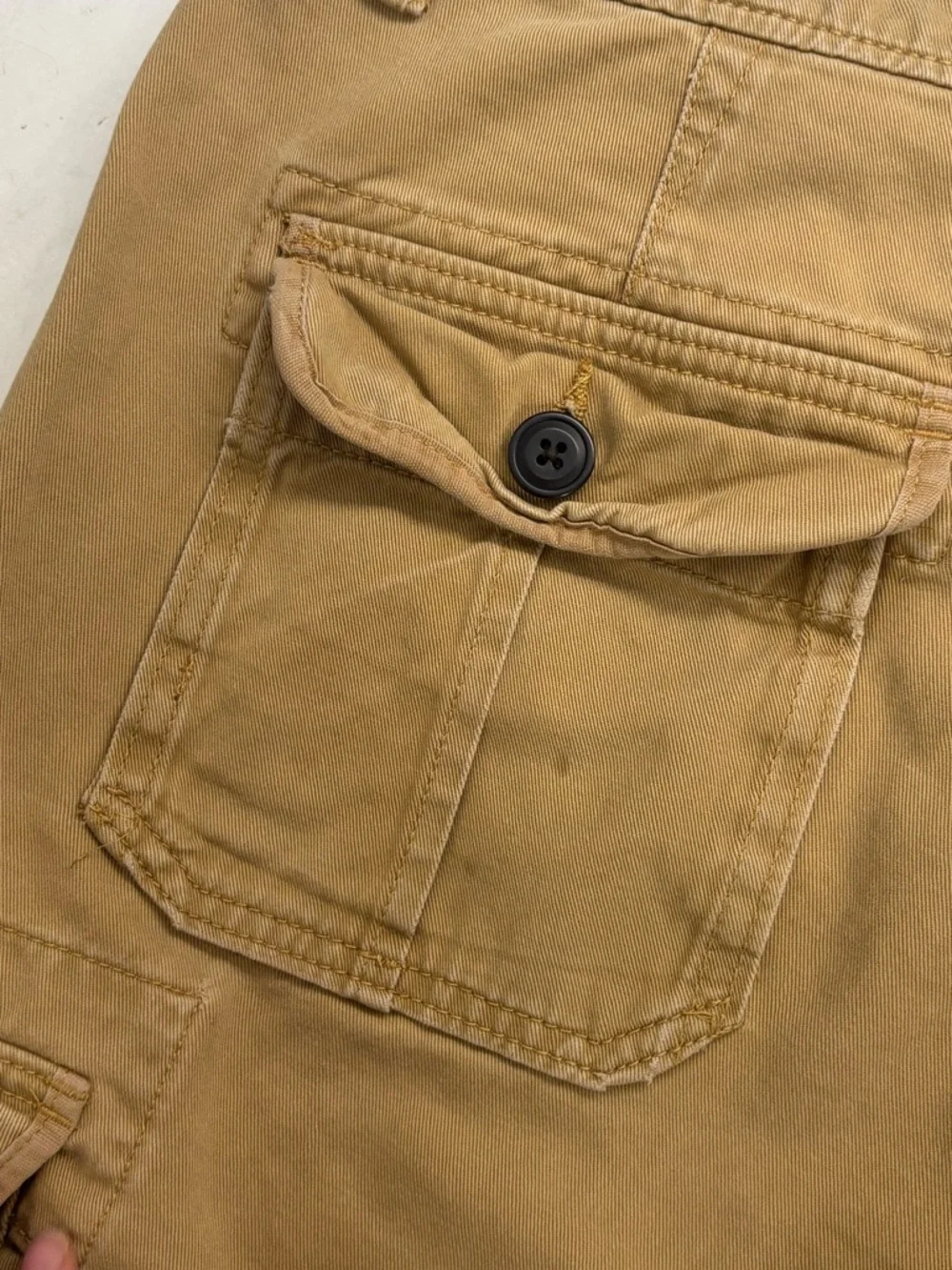 Aeropostale Size 33 Tan Cargo Baggy Shorts Relaxed Y2K Style Retro Skate